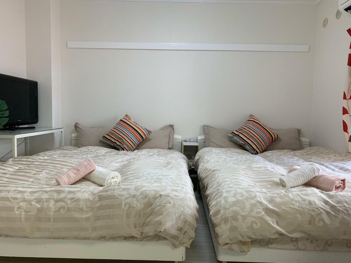 Apartemen Goldhouse Shinosaka 303 *
